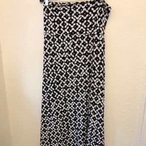 LuLaRoe maxi skirt. L